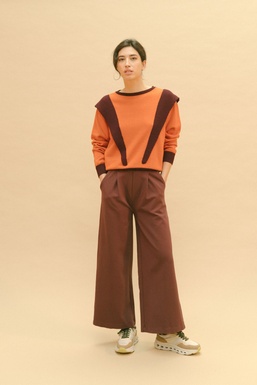 2503109A Pant Burgundy  