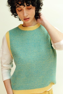 2504364Cap Vest Blue/ Yellow