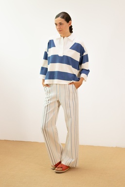 2601210 Pantalón Rayas Azules/ Crudo