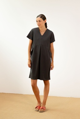 2601166A Vestido Gris