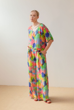 2602265 Pantalón Est. Manchas